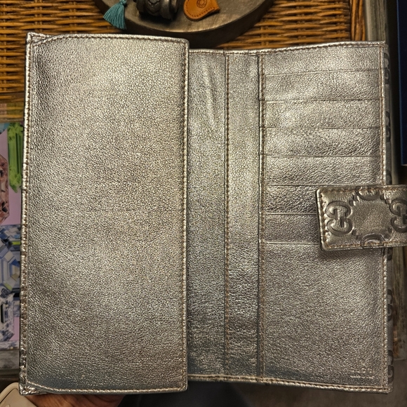 Host pick Gucci Guccissima Silver NWT vintage! - Picture 7 of 17